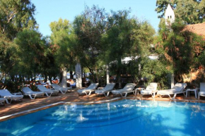  Okaliptus Hotel  Битез